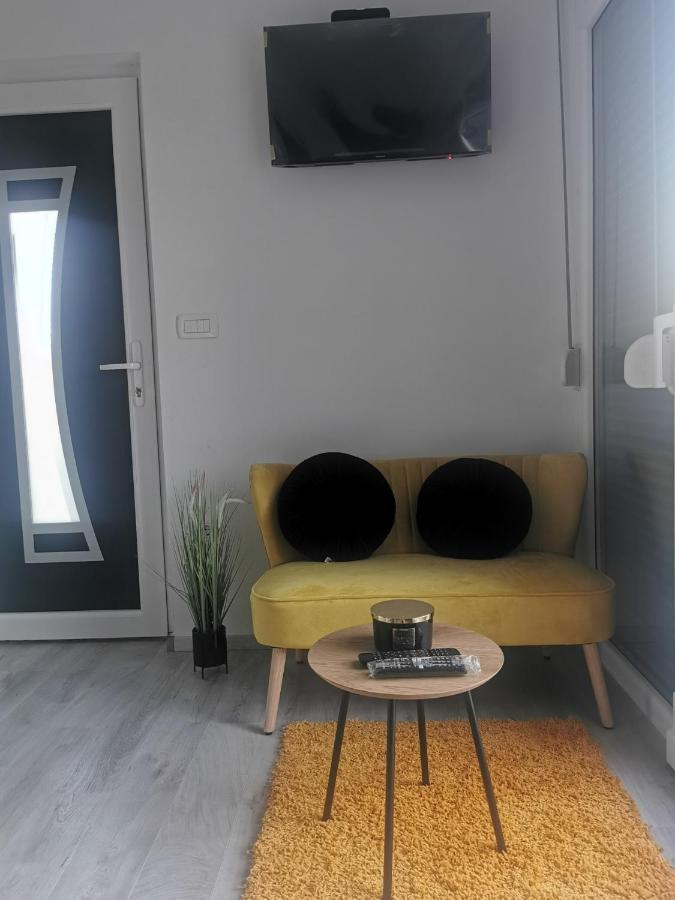 Yellow Dream Murvica  Екстер'єр фото